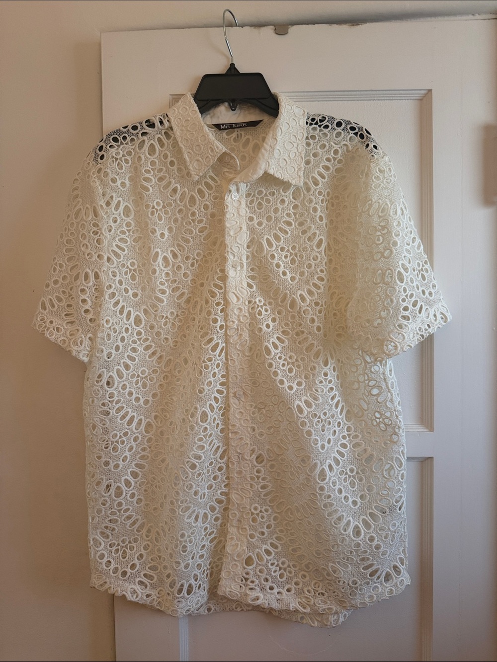 Men's Cream Eyelet Short-Sleeve Button-Down Shirt